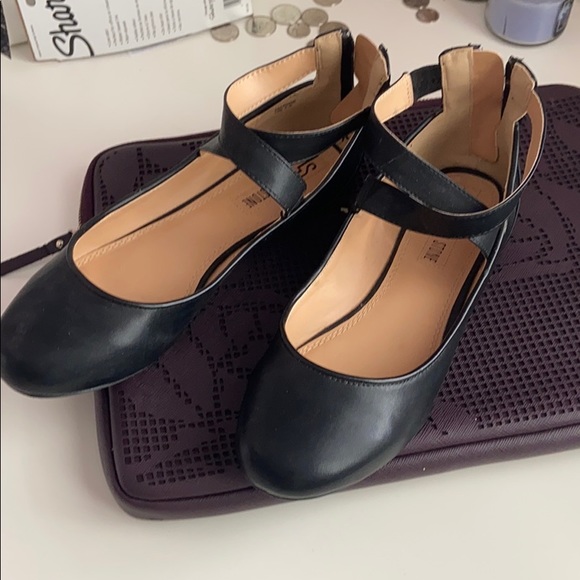 Black Wrap ankle flats, ballet slipper style - Picture 1 of 4